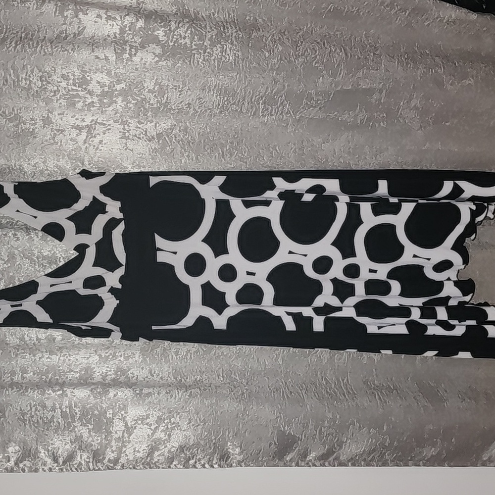 AGB Monochrome Geometric Dress